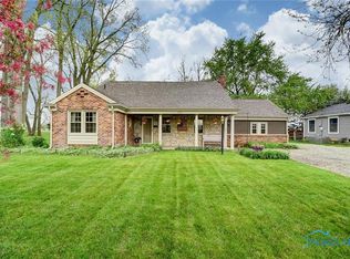 1101 Farnsworth Rd, Waterville, OH 43566