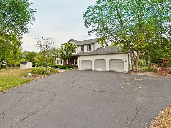2nd image of 1622 Wilton Ct