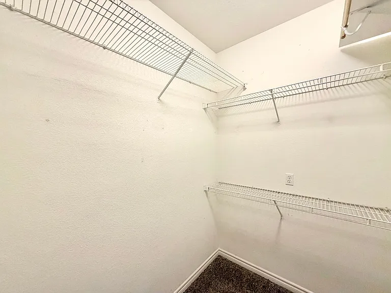 983 Sarazen St — Photo 22