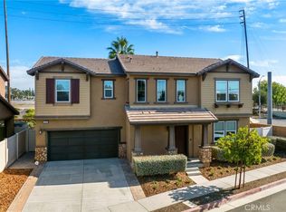 636 S Lakeshore Dr, Anaheim, CA