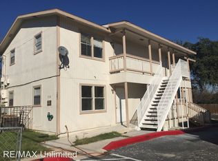 922 S Walters APT 2, San Antonio, TX 78210