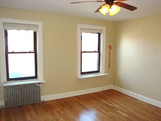 Rented by Carroll Gardens Realty | media 2