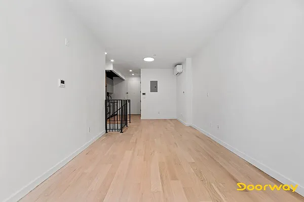 Rented by Doorway NYC, LLC | media 2