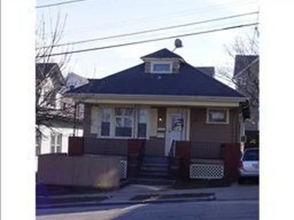 28 Cambridge St, Providence, RI 02908