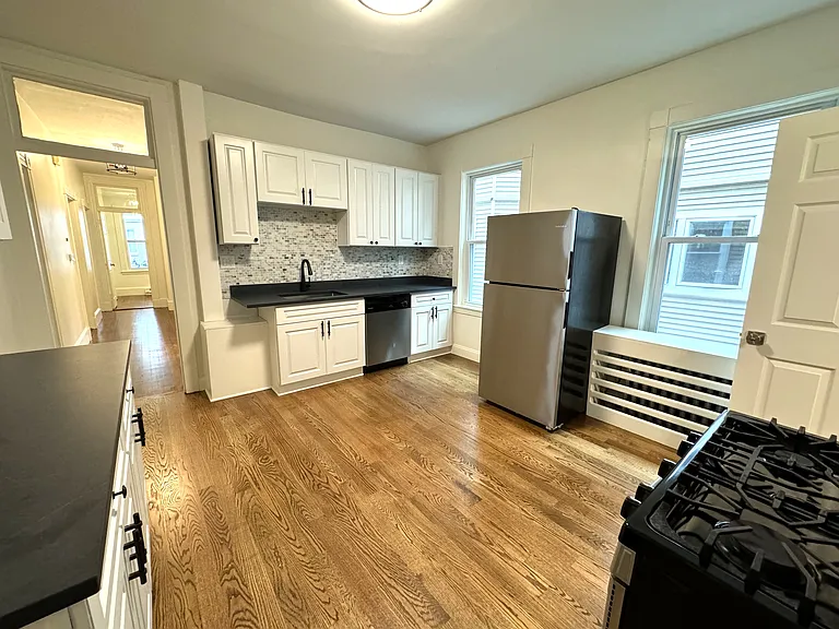 11 E Milton Rd #1 — Photo 1