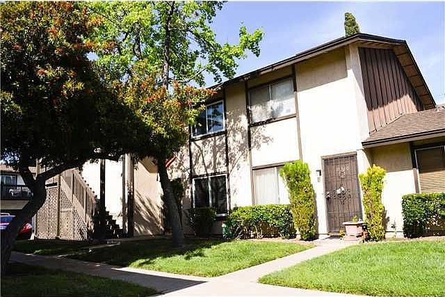 1st image of 10344 Carefree Dr