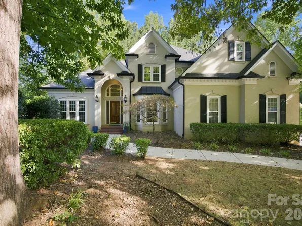 3726 Ashford Leigh Ct, Charlotte, NC 28269