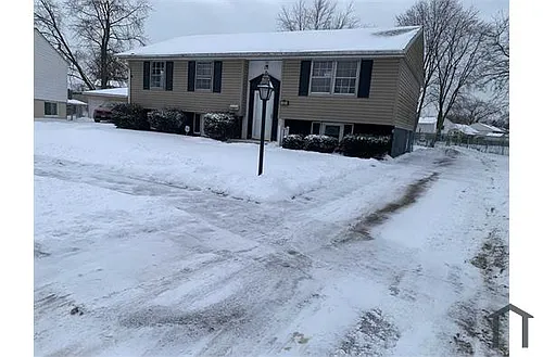 31 S Chestnut Ct Photo 1