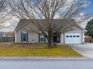 904 Woodhill Dr, Fletcher, NC 28732