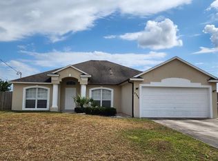 2398 SW Plum Ct, Port Saint Lucie, FL 34953