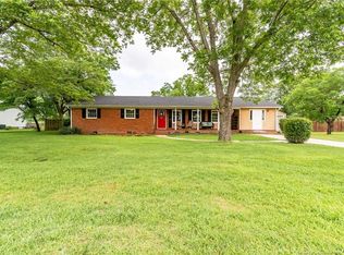 4819 Arbor Rd, Fayetteville, NC 28311