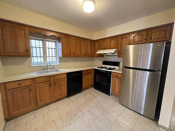 2nd image of 1936 83rd St Floor 2