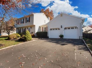 4 Marshall Rd, Hillsborough, NJ 08844