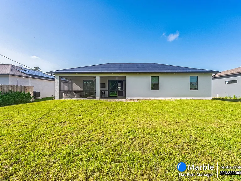 4618 Catalina Ln — Photo 33