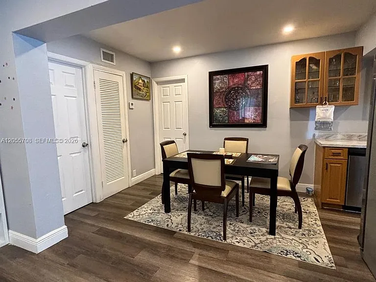 1509 N Andrews Ave #1 — Photo 2