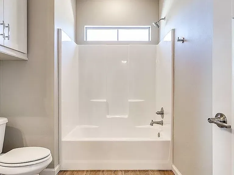 41 E Hurd St — Photo 8