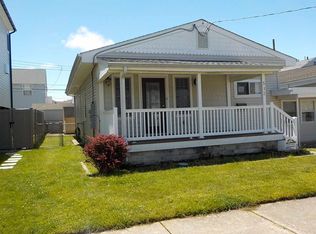 312 N Vendome Ave, Margate, NJ 08402