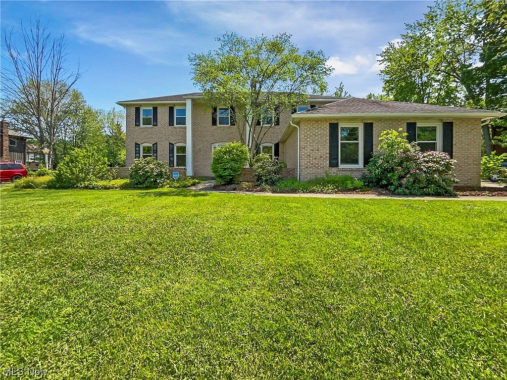 6418 Oakes Rd, Brecksville, OH 44141 Zillow