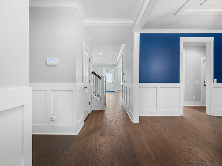 414 Hamlet Cir — Photo 6