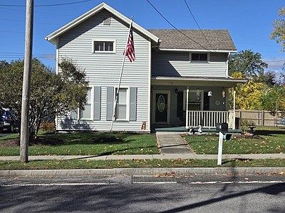 1st image of 72 Commercial St