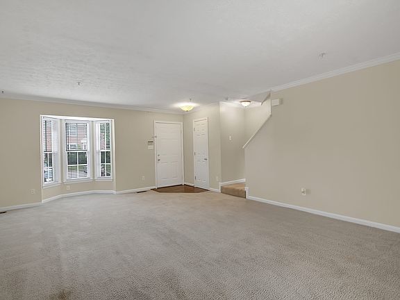 Bay window in Living rm
