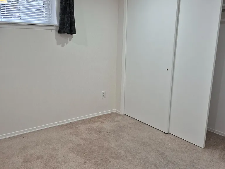 4 Sundance Cres #BASEMENT — Photo 6