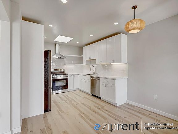 2nd image of 170 Beverly St