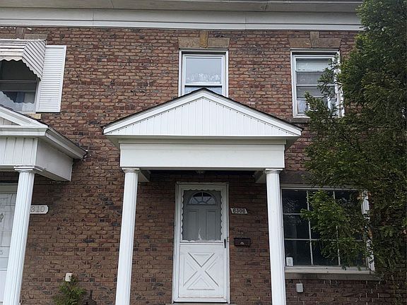 2nd image of 6306 Schaefer Rd