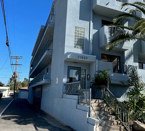 2nd image of 11852 Washington Pl #7