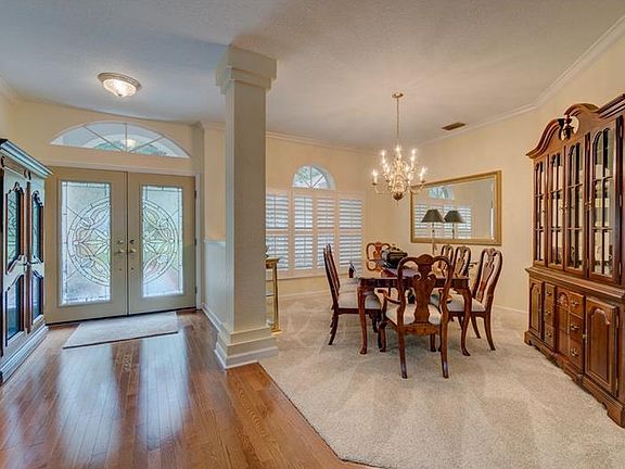 4th image of 16214 Sentry Woods Ct