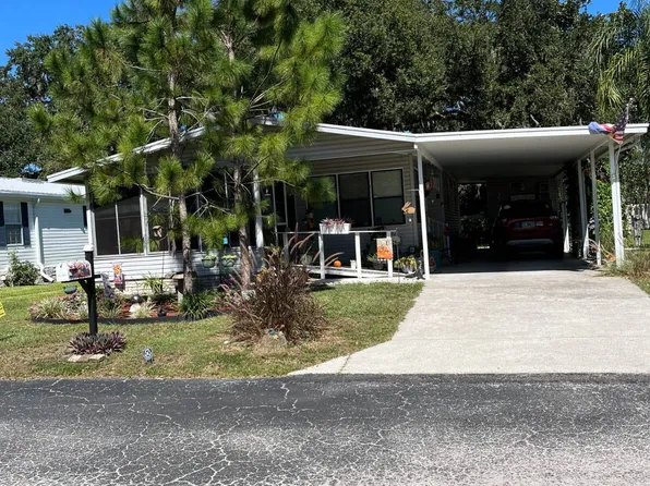 420 Magnolia Hill Dr, Plant City, FL 33565