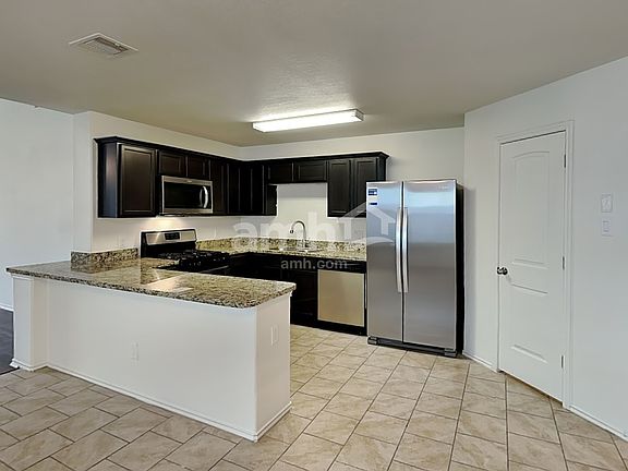4th image of 7222 Alava Dr