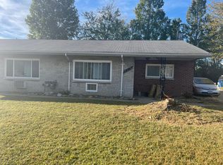 3876 Brittany Cir, Bridgeton, MO 63044