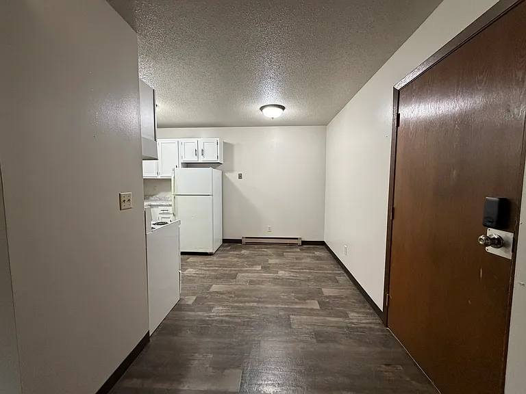 Dakota Apartments LLC — Photo 22