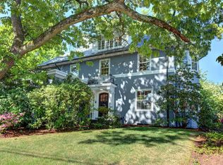 120 Grotto Ave, Providence, RI 02906