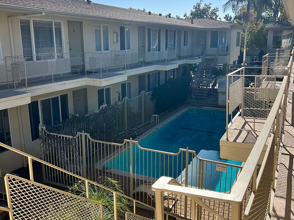 1st image of 605 Montana Ave APT 2