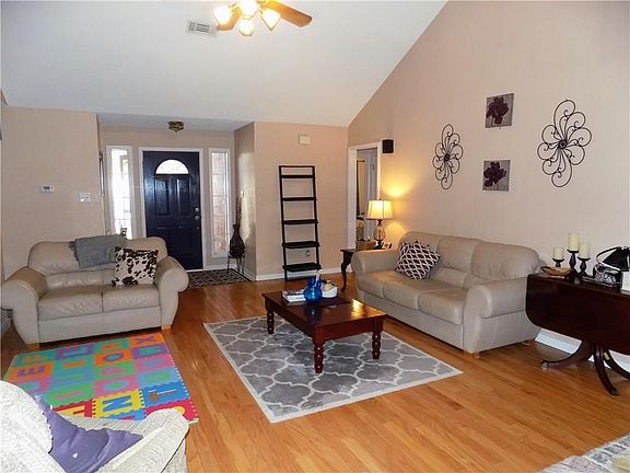 5th image of 2306 Raintree Path