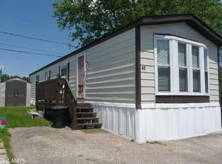 40 2nd St, Lothian, MD 20711