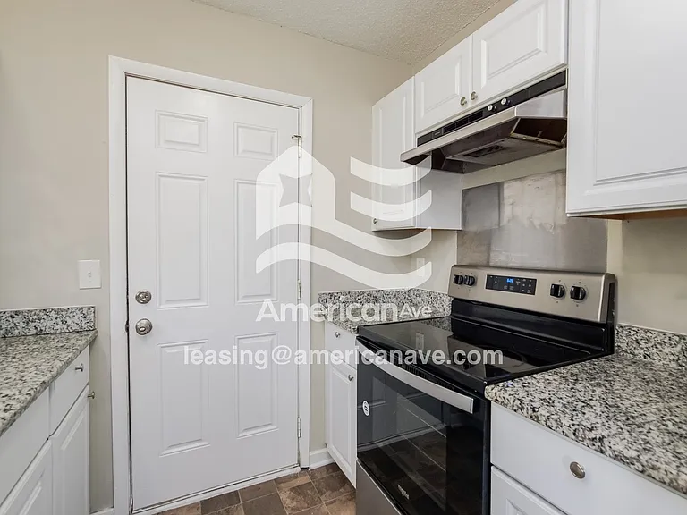 46839_006_kitchen_12814018.jpg