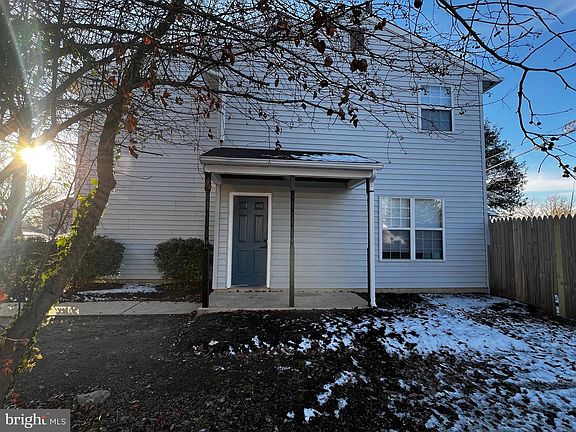 3rd image of 45732 Military Ln