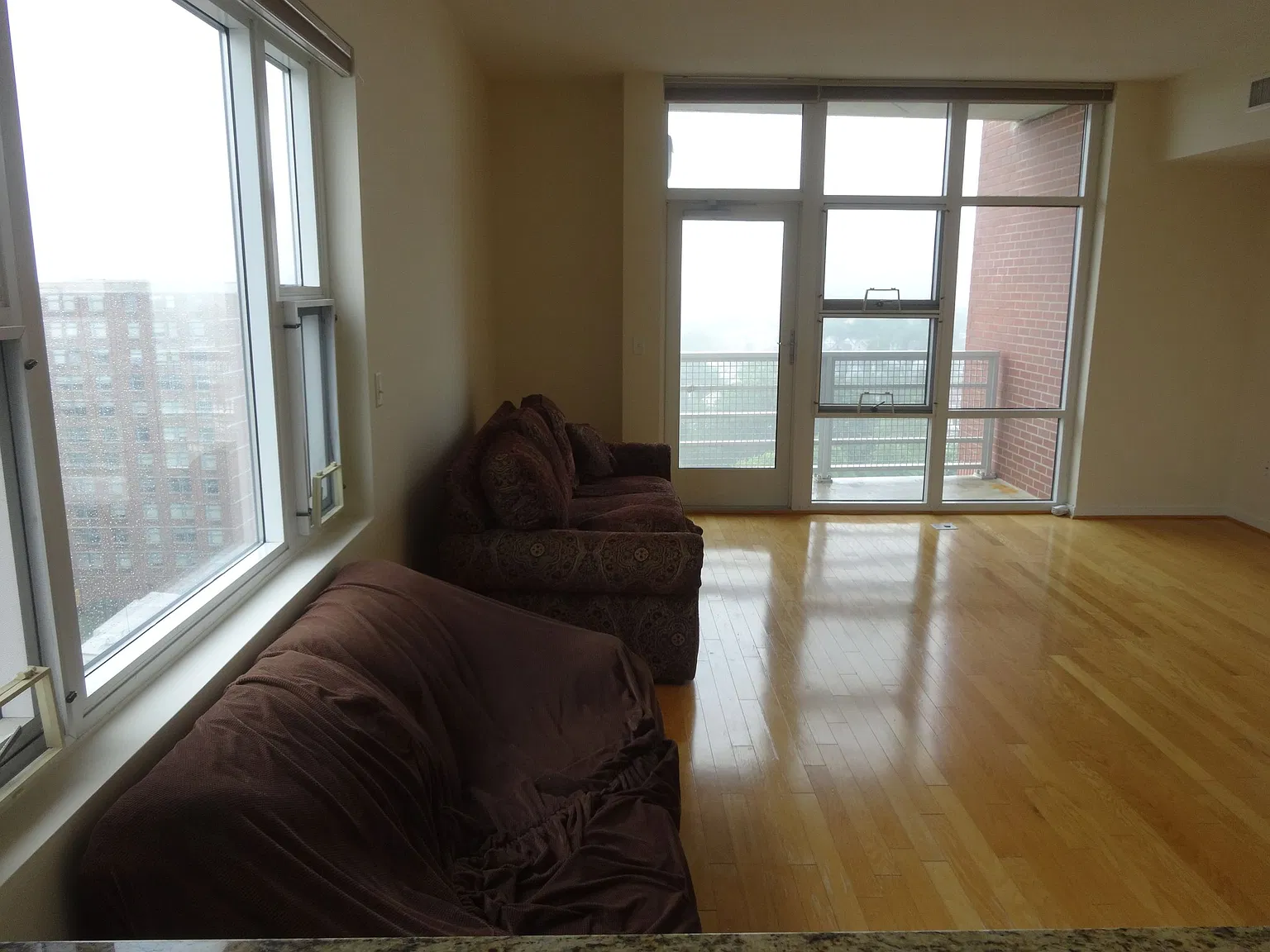 20 Livingston Ave — Photo 2