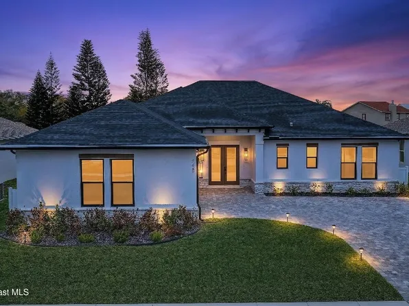 4225 Negal Cir, Melbourne, FL 32901