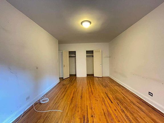 5th image of 33 Crooke Ave APT 1G