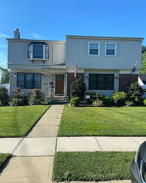 1st image of 4062 Reardon Pl