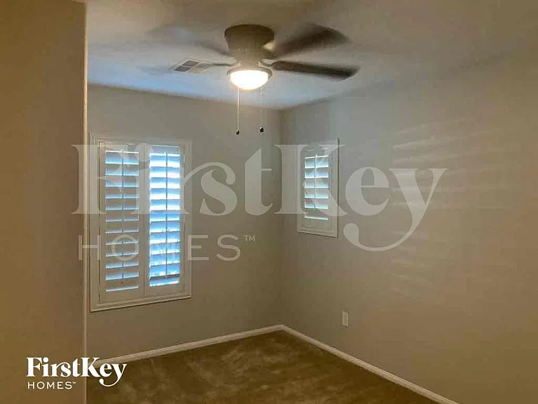 11060 Camden Bay St — Photo 3