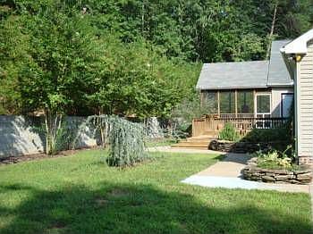 2nd image of 624 Gold Mine Ridge Ln