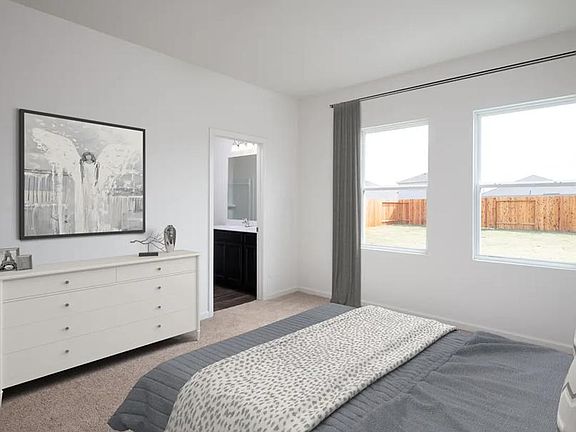 5th image of 1020 Long Bay Ct