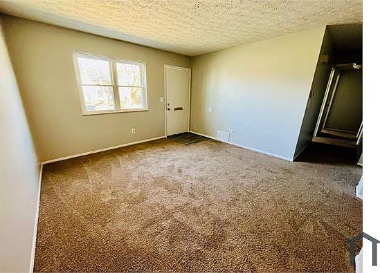 3rd image of 377 S Oakley Ave #1