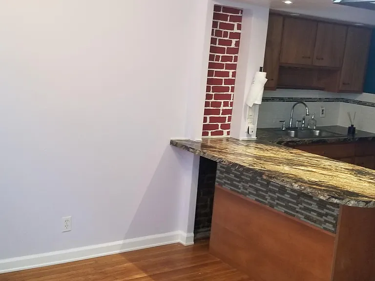 126 Norwood Ave — Photo 24