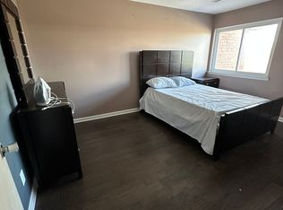 (Undisclosed Address), Bloomfield Hills, MI 48302